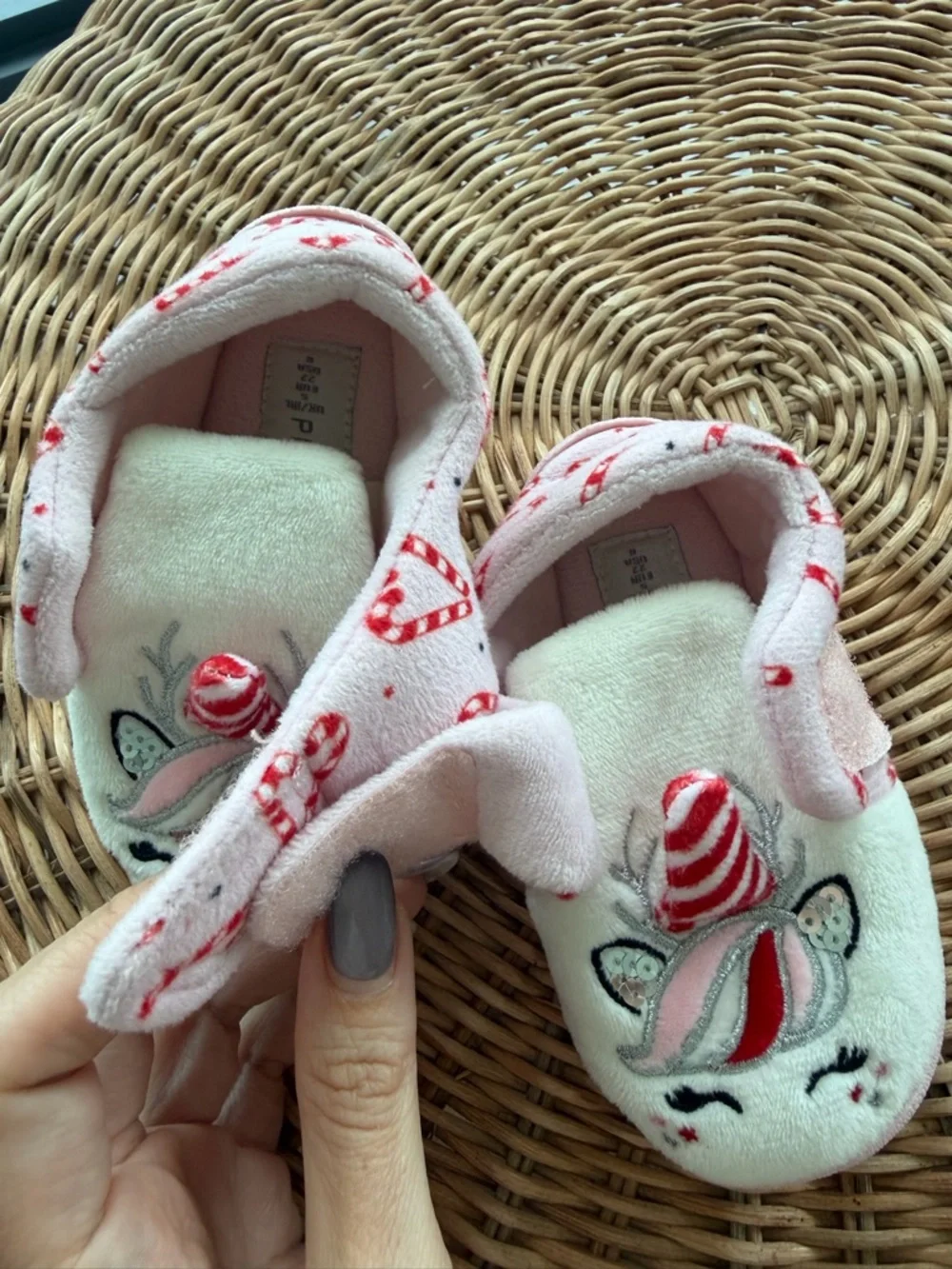 no brand kids pink